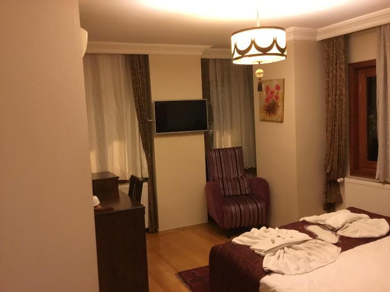 Berce Hotel Istanbul Exterior foto